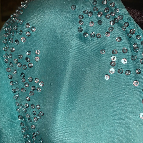 Soft teal beaded tunic size M by John Paul Richard - Picture 2 of 6